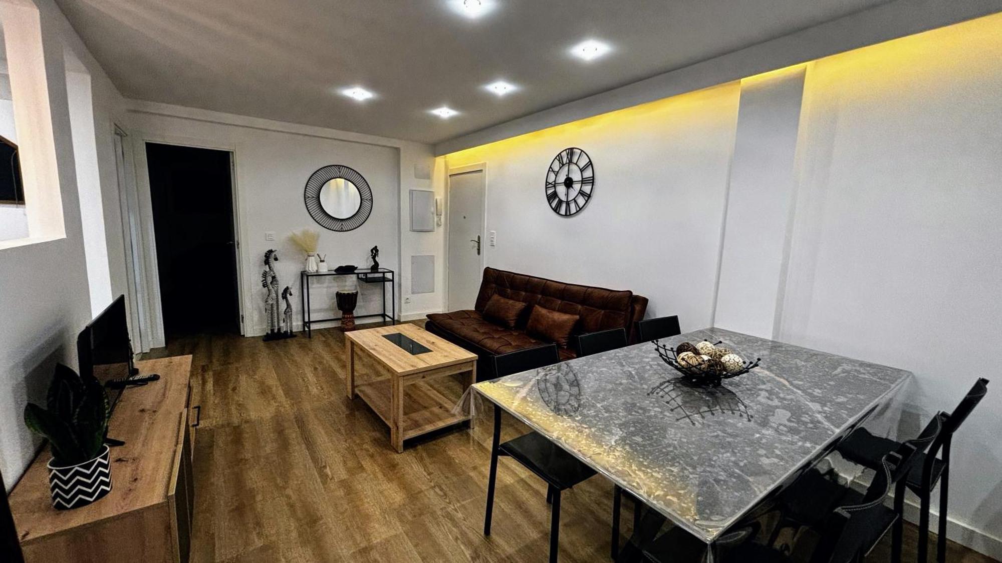 Santa Lucia Appartement Zaragoza Buitenkant foto