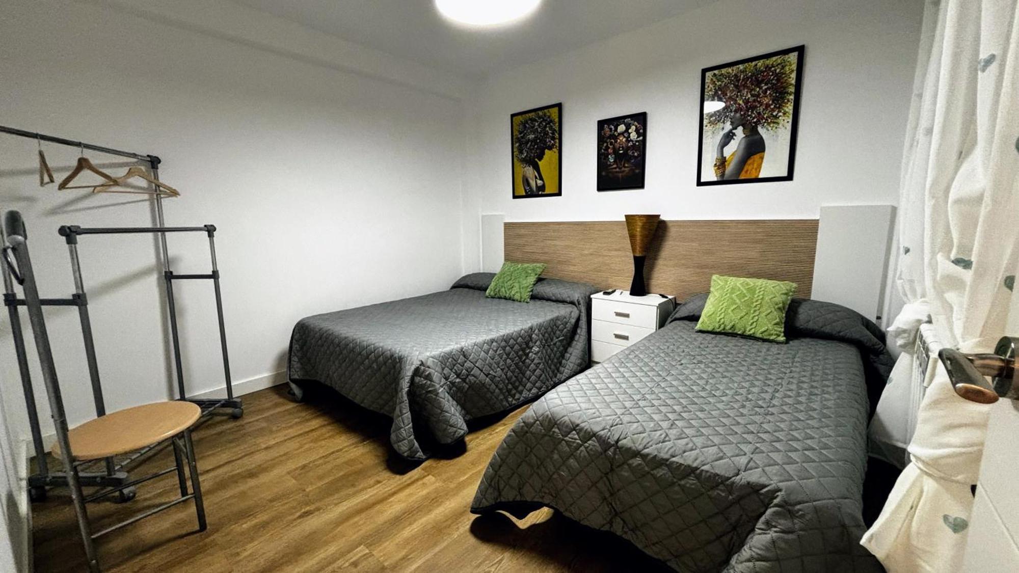 Santa Lucia Appartement Zaragoza Buitenkant foto